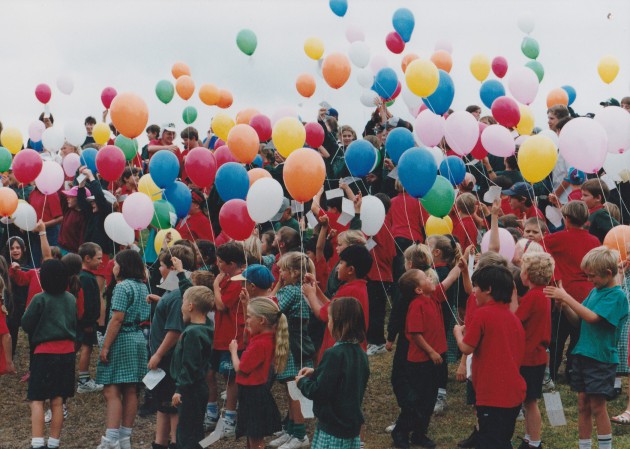 1995 Ballon Launch Come Out