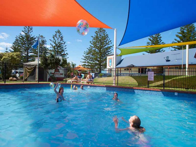 adelaide shores pool