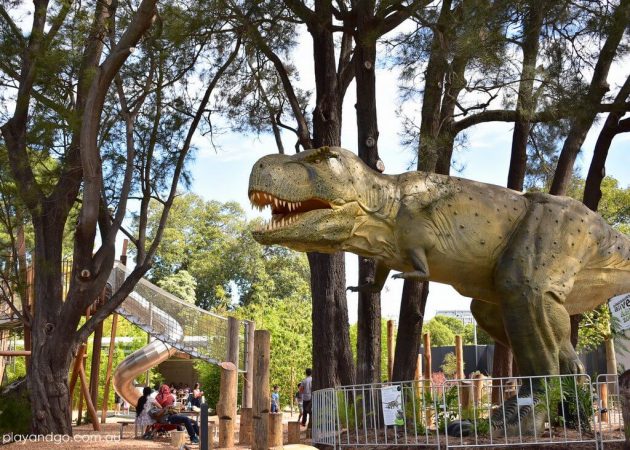 adelaide-zoo-dinosaurs-alive-
