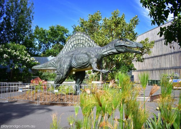 adelaide-zoo-dinosaurs-alive-9