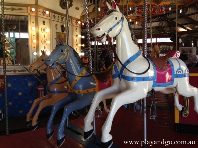 Semaphore Carousel