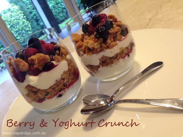 berry-yoghurt-crunch1