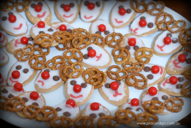 Reindeer biscuits 1