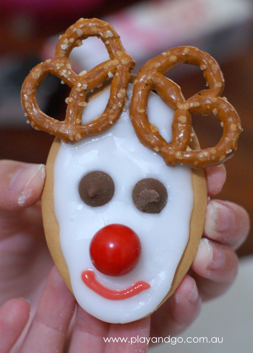 Reindeer Biscuits | Easy Christmas Treat to Make | Kids Recipe - What's ...