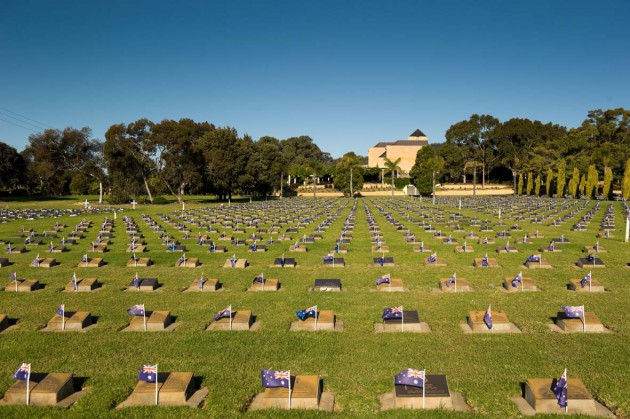 CENTENNIAL PARK - FLAGS 16