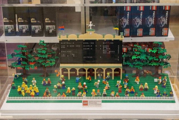 Lego Stops - Myer-Oval (1)