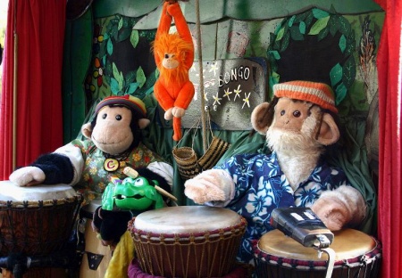 drumming monkeys