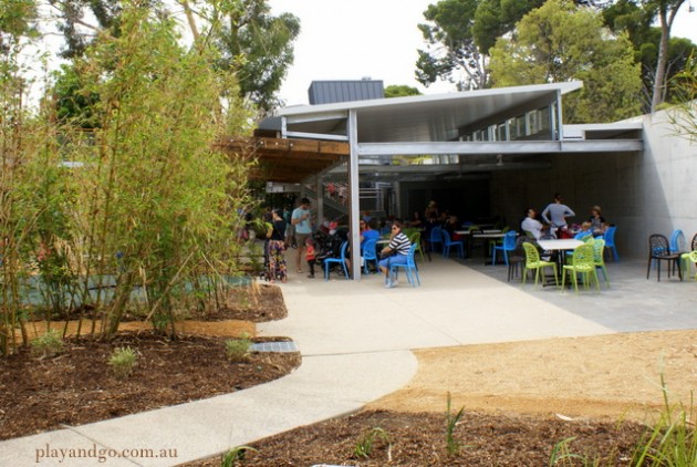 Adelaide-zoo-natures-playground-tables-and-chairs