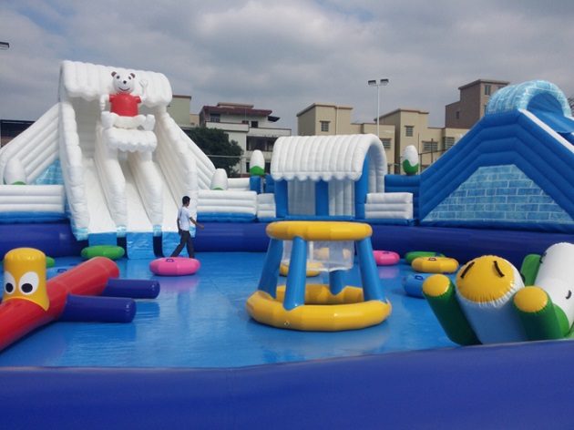 splash n bounce waterpark adelaide polar-bear-octopus-dare