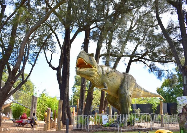 adelaide-zoo-dinosaurs-alive