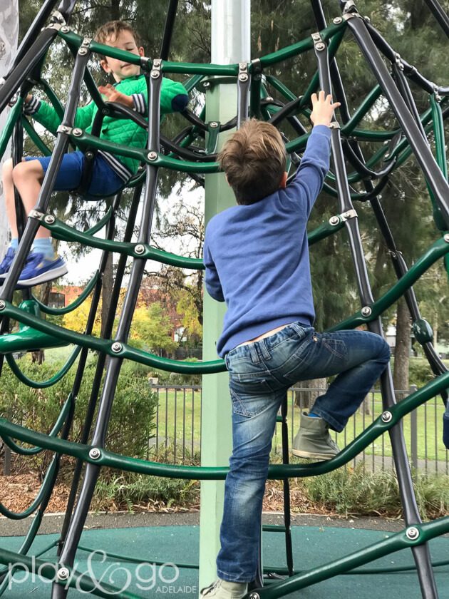 Dunstone Grove/Linde Reserve Playground Review