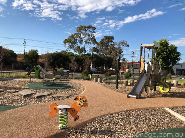 St Clair Cheltenham Reserve Playground | Review - Play & Go ...