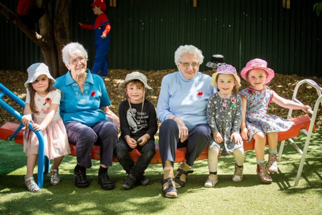 intergenerational playgroup