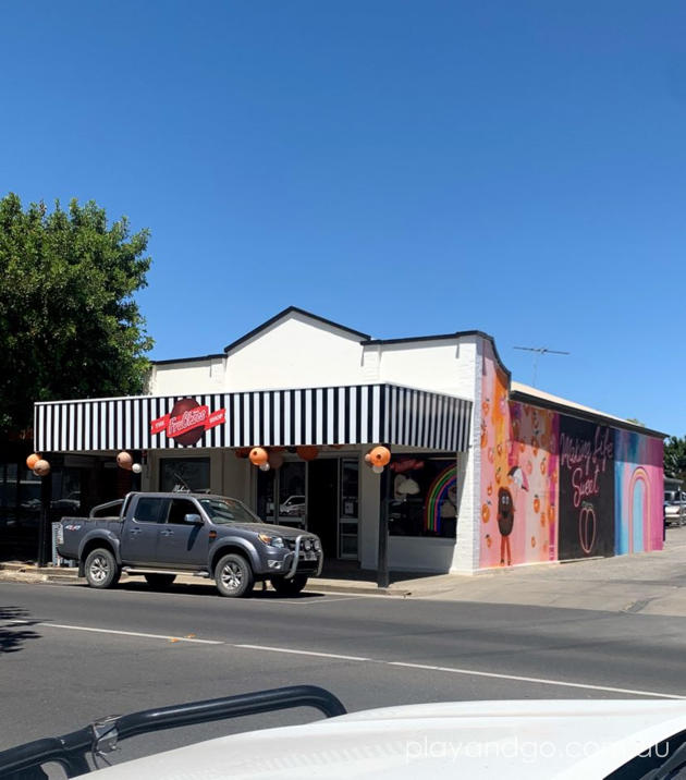 Menz FruChoc Store Tanunda