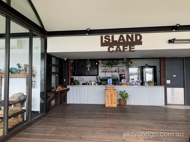 Granite Island cafe