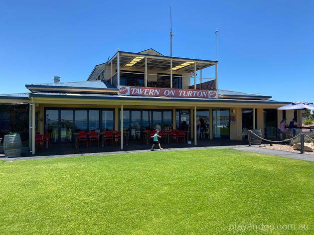 Tavern on Turton - Point Turton