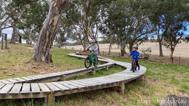 Kids hotsell bicycle track