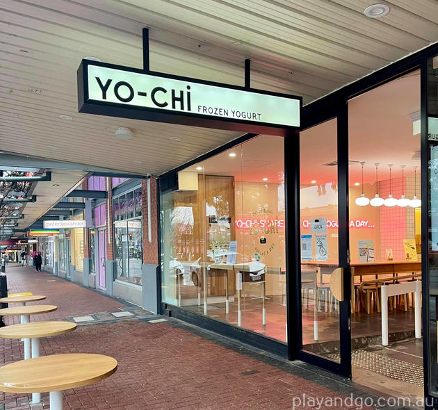 Yo-Chi Frozen Yogurt, Norwood