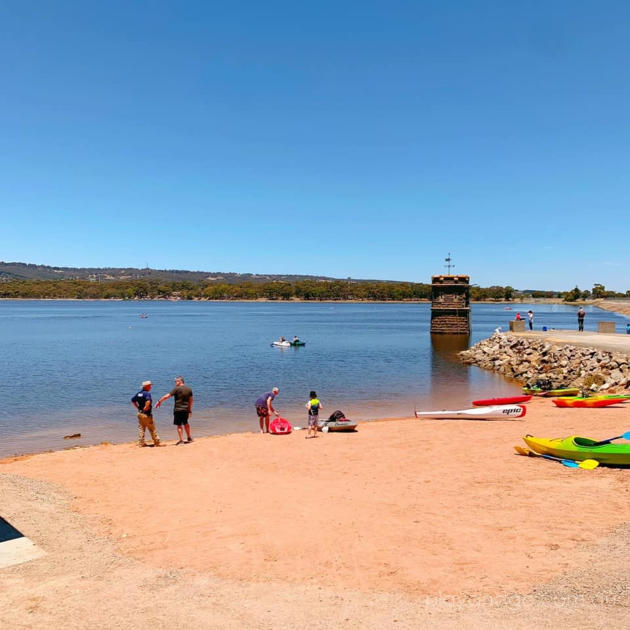 Happy Valley Reservoir Kayaking