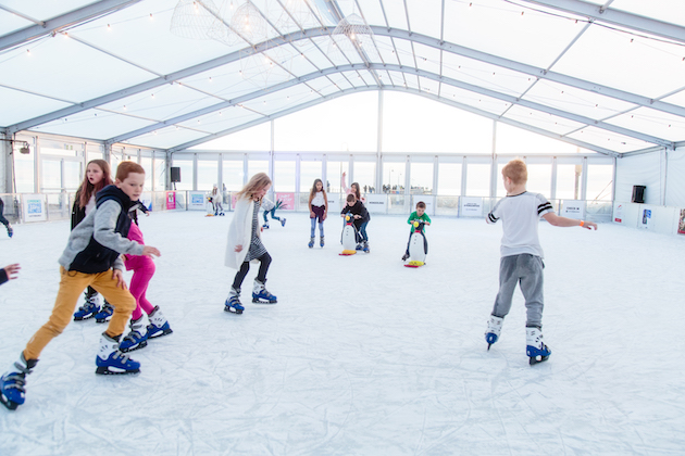 Winter Wonderland Ice Skating 