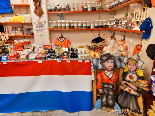 Dutch Pantry