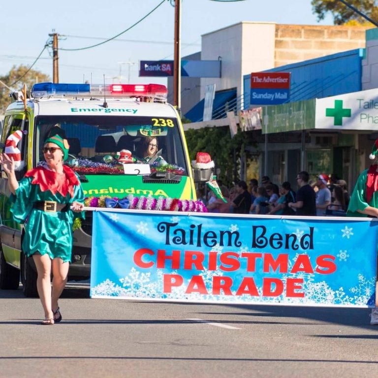 Tailem Bend Christmas Parade 23 Dec 2023 Play & Go AdelaidePlay