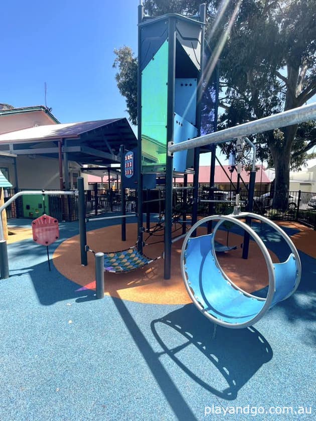 Adelaide Repat cafe with outdoor fully fenced playground