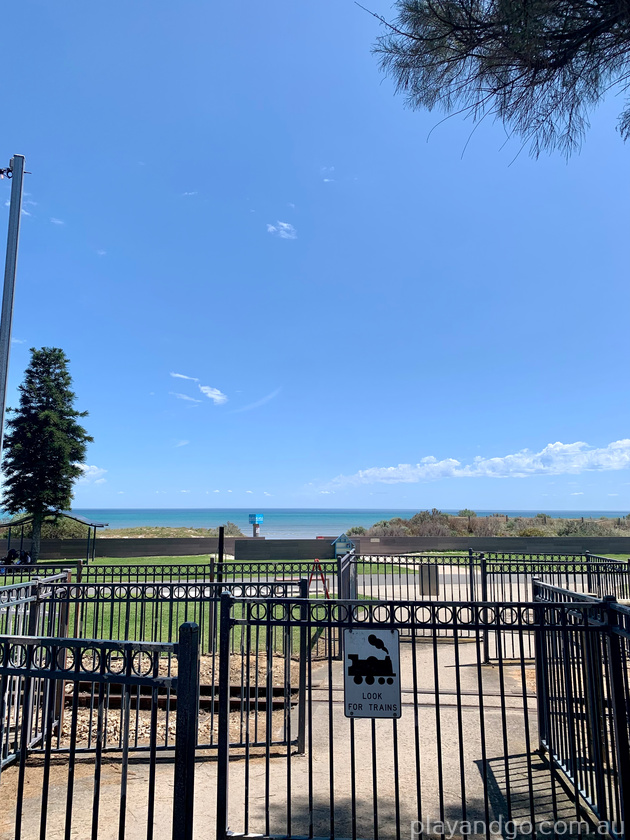 Semaphore to Glanville train line at Semaphore South near Shelly's Kiosk