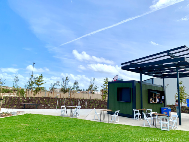 The Square at West Beach Parks, Oceanique Kiosk