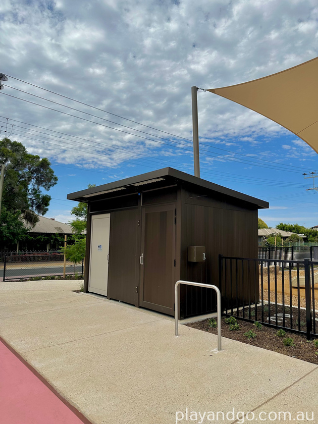 st morris reserve facilities