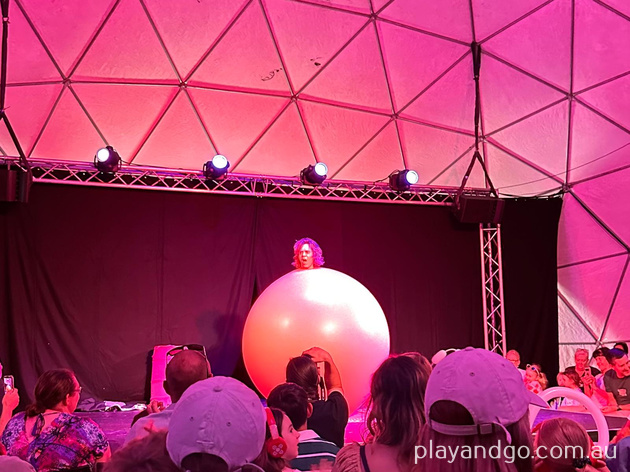 The Giant Balloon Show