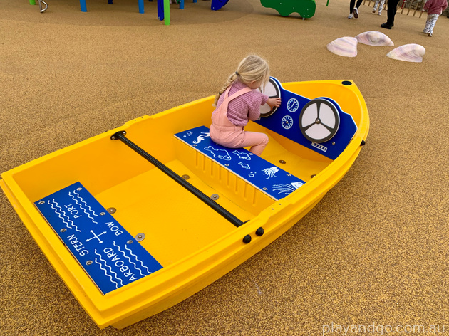 Semaphore Foreshore North Crab Playground