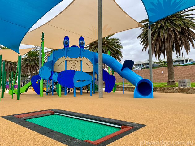Semaphore Foreshore North Crab Playground