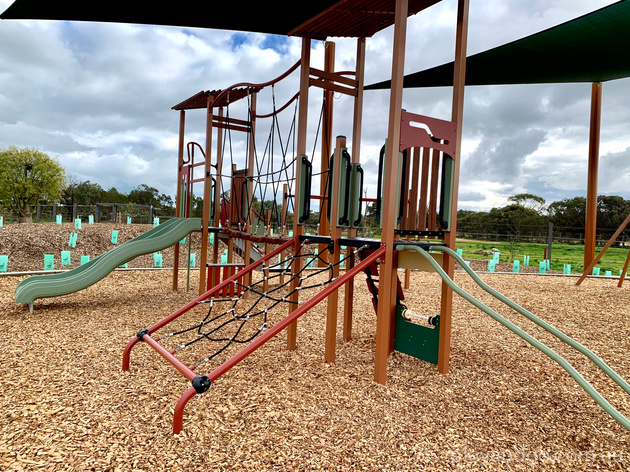 Monarto Zoo, elephants, playground