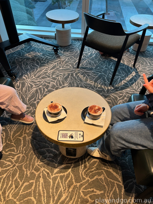 hot chocolate plaza lounge