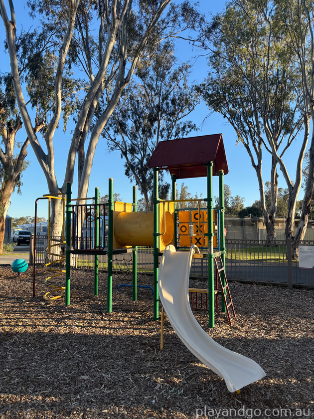 big4 Mannum playground