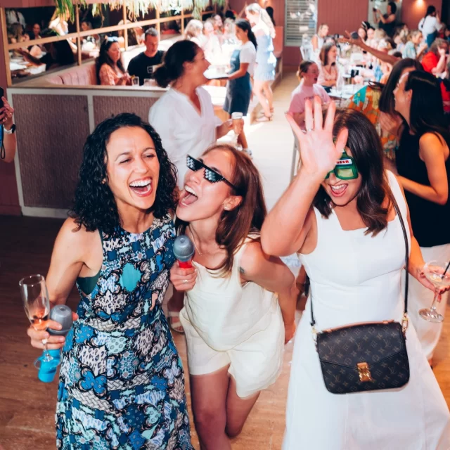Get your besties together and hit the dance floor at The Moseley's "Girls Just Wanna Have Brunch" event this Sunday 4 May at 11am. 🎶🎤

This month's singalong brunch will take you on a journey through all your favourite One Hit Wonders. Maybe you’ll hear a few songs you didn’t realise were one hit wonders.

🎟$39pp (plus booking fee) includes breakfast canapes & a cocktail on arrival. 🍸🍰

🥳 Spaces are limited, grab the girls and book a table today. Link in bio

@moseleybk

-Ad