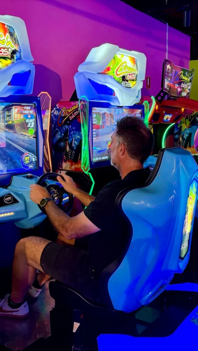 Do you have a kid (or a kid at heart) who likes to zoom around on go-karts? Another who would rather hit the golf course? And yet another who prefers to hit the air hockey tables? ⛳️🏎️🎮

At @p1entertainment.adelaide you can race e-karts on a 300m-long Formula 1-inspired circuit, practice your golf, test your arcade game skills and enjoy a feast, all under the one roof! 

Find out all about it. Link in bio

#adelaidefamilies #adelaidekids #gokarting #arcadegames